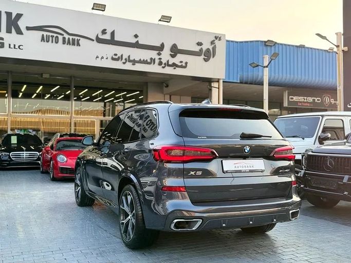 Подержанный BMW X5 40i IV (G05/G18), 3.0 л, 2023 в Дубае от Auto Bank Motors Черный цвет. GCC | AUTO.AE