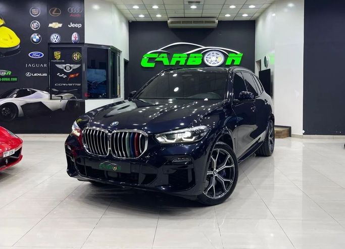 Подержанный BMW X5 40i IV (G05/G18), 3.0 л, 2020 в Дубае от Carbon Cars Тёмно-синий цвет. GCC | AUTO.AE
