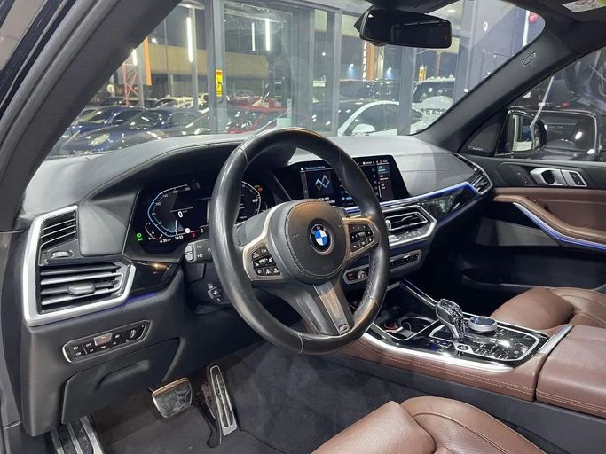 Подержанный BMW X5 40i IV (G05/G18), 3.0 л, 2020 в Дубае от Carbon Cars Тёмно-синий цвет. GCC | AUTO.AE