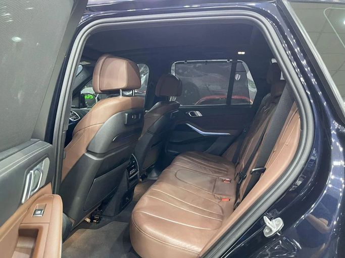 Подержанный BMW X5 40i IV (G05/G18), 3.0 л, 2020 в Дубае от Carbon Cars Тёмно-синий цвет. GCC | AUTO.AE