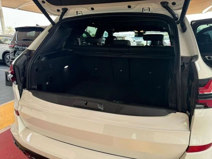 Подержанный BMW X5 40i IV (G05/G18) Рестайлинг, 3.0 л, 2024 в Дубае от My Way Motors Белый цвет. Американская | AUTO.AE
