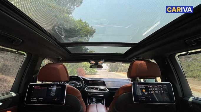 Used BMW X5 M50i IV (G05/G18), 4.4 l, 2023 in Dubai by Cariva Used Cars , Blue color. GCC Specs | AUTO.AE