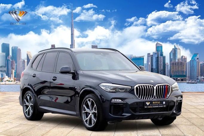 Used BMW X5 40i IV (G05/G18), 3.0 l, 2019 in Dubai by Royal Diamond Motors, Black color. GCC Specs | AUTO.AE