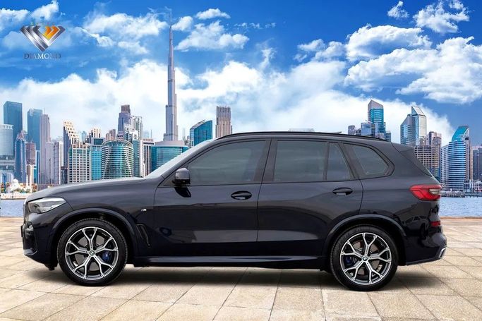 Used BMW X5 40i IV (G05/G18), 3.0 l, 2019 in Dubai by Royal Diamond Motors, Black color. GCC Specs | AUTO.AE