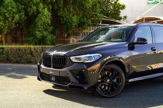 Подержанный BMW X5 M50i IV (G05/G18), 4.4 л, 2019 в Дубае от JUST DRIVE IT Черный цвет. GCC | AUTO.AE | Объявление #273566