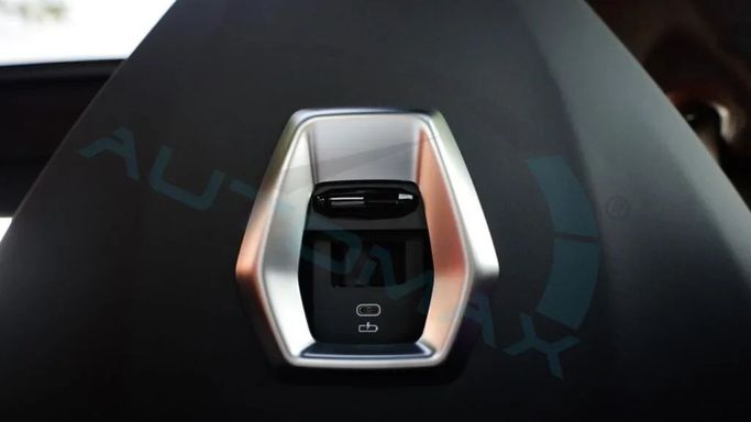 Новый BMW X6 M Competition III (F96) Рестайлинг, 4.4 л, 2025 в Дубае от Auto Max Group Белый цвет. GCC | AUTO.AE