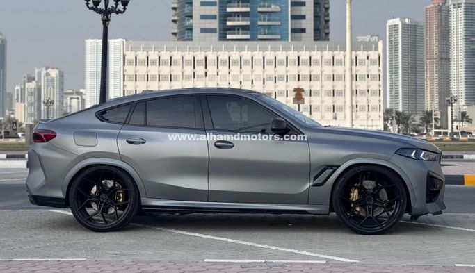Used BMW X6 M III (F96), 4.4 l, 2023 in Dubai by Alhamd Motors, Grey color. Other | AUTO.AE