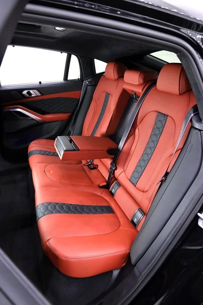 Новый BMW X6 M Competition III (F96) Рестайлинг, 4.4 л, 2025 в Дубае от Al Faris Motors Черный цвет. Other | AUTO.AE