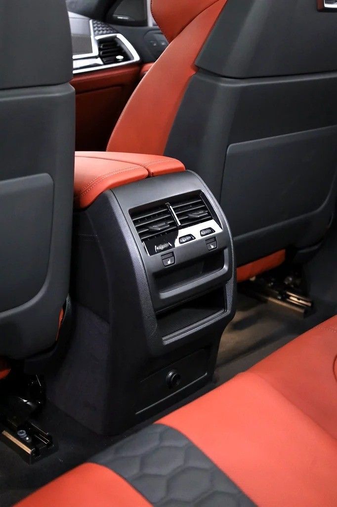 Новый BMW X6 M Competition III (F96) Рестайлинг, 4.4 л, 2025 в Дубае от Al Faris Motors Черный цвет. Other | AUTO.AE