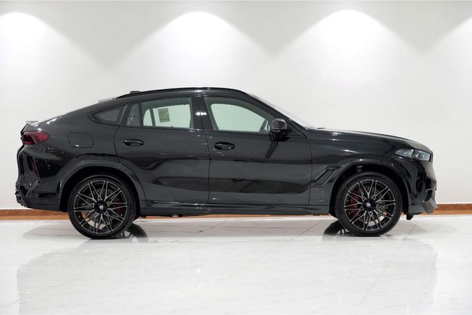 New BMW X6 M Competition III (F96) Facelift, 4.4 l, 2025 in Dubai by Oscar Motors, Black color. GCC Specs | AUTO.AE