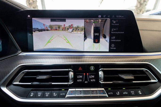 Подержанный BMW X6 40i III (G06), 3.0 л, 2020 в Дубае от Linda Cars Черный цвет. GCC | AUTO.AE