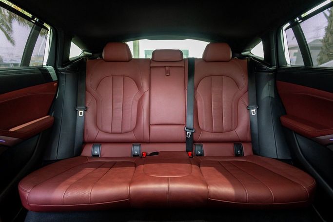 Подержанный BMW X6 40i III (G06), 3.0 л, 2020 в Дубае от Linda Cars Черный цвет. GCC | AUTO.AE