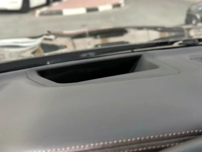 Подержанный BMW X6 40i III (G06), 3.0 л, 2021 в Дубае от Auto Bank Motors Черный цвет. Корейская | AUTO.AE