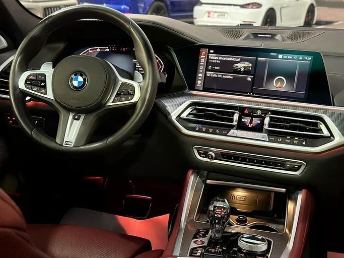 Подержанный BMW X6 40i III (G06), 3.0 л, 2021 в Дубае от Auto Bank Motors Черный цвет. Корейская | AUTO.AE
