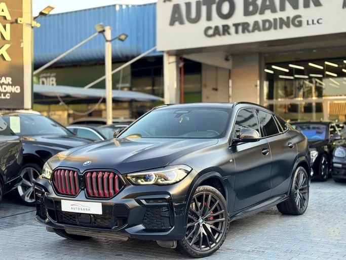 Подержанный BMW X6 40i III (G06), 3.0 л, 2022 в Дубае от Auto Bank Motors Черный цвет. GCC | AUTO.AE