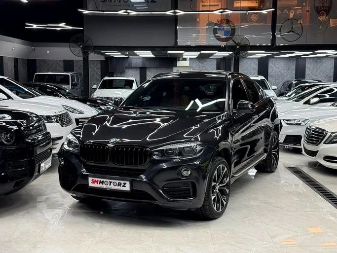 Подержанный BMW X6 35i xDrive II (F16), 3.0 л, 2018 в Дубае от SM MOTORZ Черный цвет. GCC | AUTO.AE