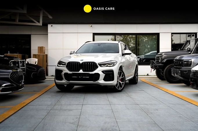 مستعملة ⁦BMW X6 40i xDrive III (G06)، 3.0 l، 2023⁩ في في الإمارات, دبي من OASIS CARS، اللون أبيض. مواصفات الخليج | AUTO.AE | إعلان #286975