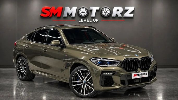 مستعملة ⁦BMW X6 40i xDrive III (G06)، 3.0 l، 2020⁩ في في الإمارات, دبي من SM MOTORZ، اللون أخضر. مواصفات الخليج | AUTO.AE | إعلان #290571