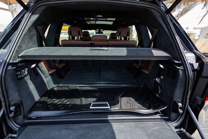 Used BMW X7 40i I (G07), 3.0 l, 2020 in Dubai by Linda Cars, Black color. GCC Specs | AUTO.AE