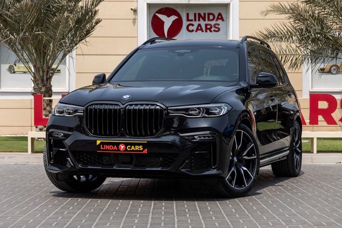 Used BMW X7 40i I (G07), 3.0 l, 2021 in Dubai by Linda Cars, Black color. GCC Specs | AUTO.AE