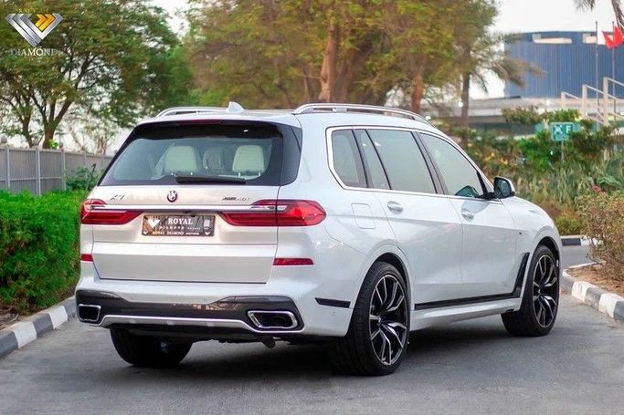 Used BMW X7 40i I (G07), 3.0 l, 2020 in Dubai by Royal Diamond Motors, White color. GCC Specs | AUTO.AE