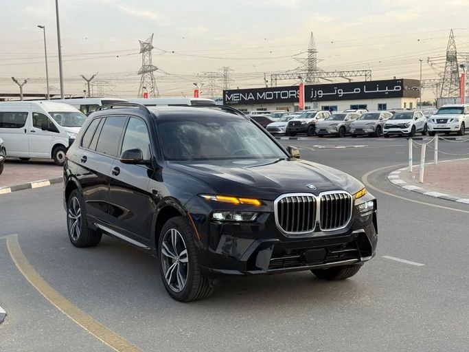 Подержанный BMW X7 40i I (G07) Рестайлинг, 3.0 л, 2023 в Дубае от Shamshad Motors FZCO Черный цвет. Американская | AUTO.AE