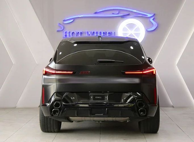 Подержанный BMW XM, 4.4 л, 2024 в Дубае от Hot Wheel Used Motors Черный цвет. Other | AUTO.AE