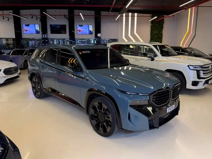 مستعملة BMW XM، 4.4 لتر، 2024 في الإمارات، دبي من GE Motors، اللون رمادي. المواصفات الأوروبية | AUTO.AE | إعلان #295563 — صورة 4 من 16