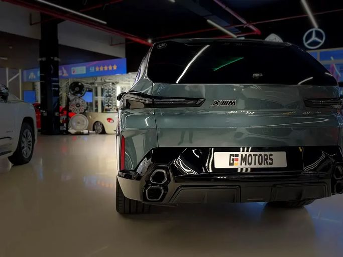 مستعملة BMW XM، 4.4 لتر، 2024 في الإمارات، دبي من GE Motors، اللون رمادي. المواصفات الأوروبية | AUTO.AE | إعلان #295563 — صورة 10 من 16