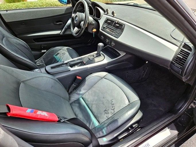 Подержанный BMW Z4 I (E85/E86) Рестайлинг, 3.0 л, 2008 в Дубае от Irfan Motors Черный цвет. Японская | AUTO.AE