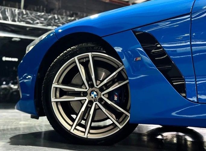 Used BMW Z4 M40i III (G29), 3.0 l, 2019 in Dubai by Zeus Motors, Blue color. GCC Specs | AUTO.AE