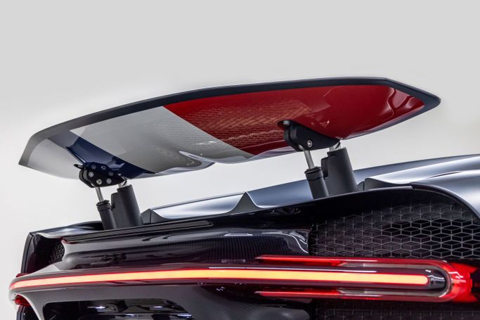 Used Bugatti Chiron, 8.0 l, 2020 in Dubai by PUPIL OF FATE MOTORS, Black color. GCC Specs | AUTO.AE