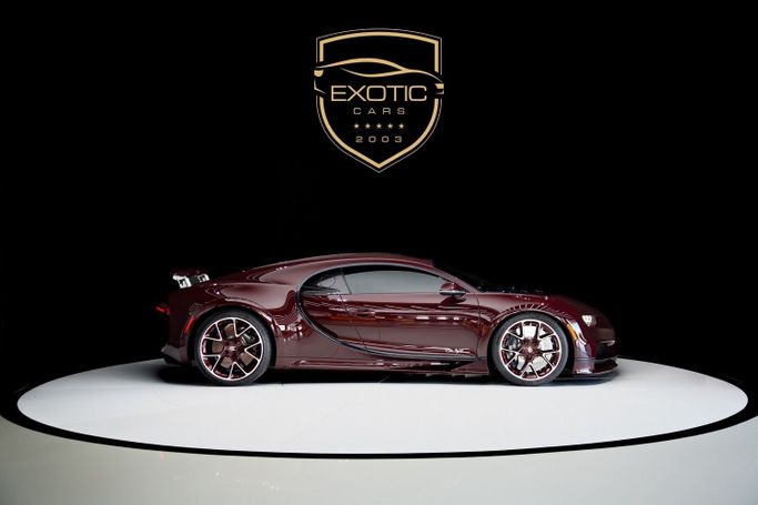 مستعملة Bugatti Chiron, 8.0 l, 2018 في في دبي من Exotic Cars، اللون عنابي. أخرى | AUTO.AE