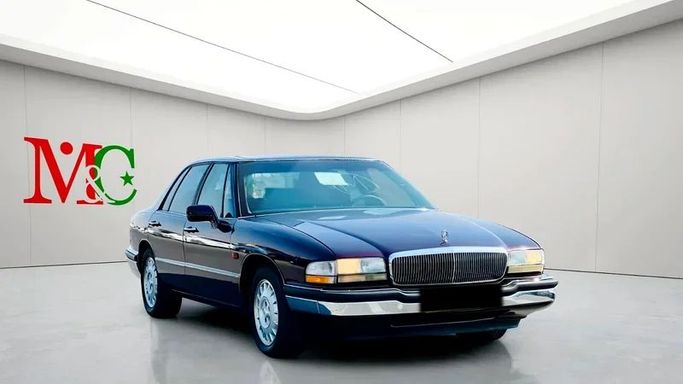 Подержанный Buick Park Avenue I, 3.8 л, 1993 в Дубае от Mirza Automobile FZE Бордовый цвет. Японская | AUTO.AE