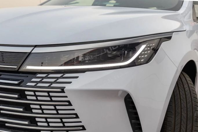 New BYD Destroyer 05, 1.5 l, 2025 in Dubai by Albustanji Motors FZCO, White color.  | AUTO.AE