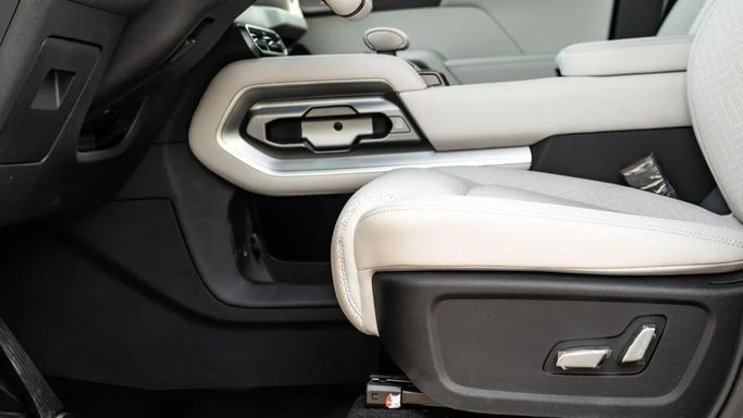 Новый BYD FangChengBao Leopard 3, 2024 в Дубае от Altass Motors Серый цвет. Other | AUTO.AE