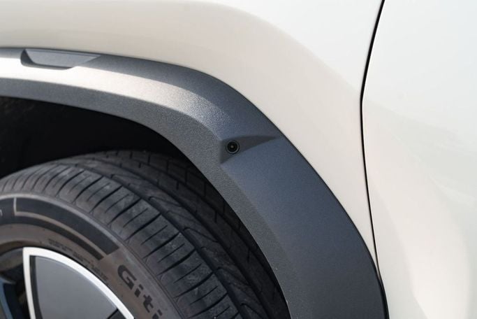 Новый BYD FangChengBao Leopard 3, 2024 в Дубае от Altass Motors Белый цвет. Other | AUTO.AE