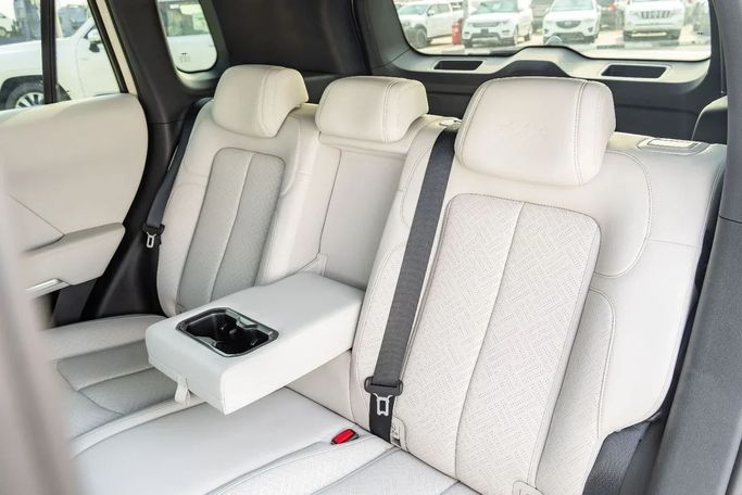 Новый BYD FangChengBao Leopard 3, 2024 в Дубае от Altass Motors Белый цвет. Other | AUTO.AE