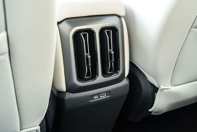 Новый BYD FangChengBao Leopard 3, 2024 в Дубае от Altass Motors Белый цвет. Other | AUTO.AE