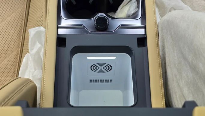 Новый BYD FangChengBao Leopard 5 I Рестайлинг, 1.5 л, 2025 в Дубае от Alwan Global Cars Синий цвет. Other | AUTO.AE