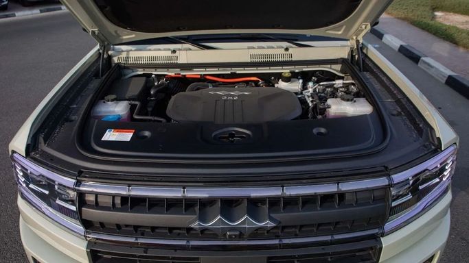 Новый BYD FangChengBao Leopard 5 I Рестайлинг, 1.5 л, 2025 в Дубае от Dresden Motors Светло-коричневый цвет. Китайская | AUTO.AE