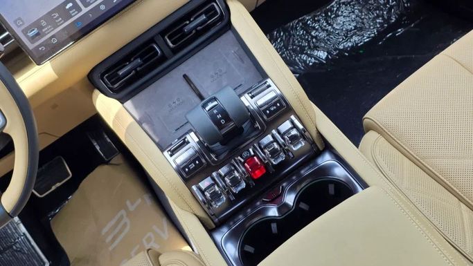 Новый BYD FangChengBao Leopard 5 I Рестайлинг, 1.5 л, 2025 в Дубае от Alwan Global Cars Черный цвет. Other | AUTO.AE