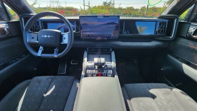 Новый BYD FangChengBao Leopard 5 I, 1.5 л, 2024 в Дубае от Alwan Global Cars Черный цвет. Other | AUTO.AE