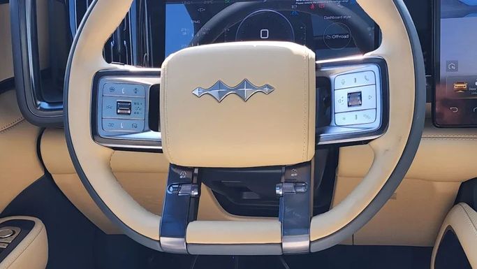 New BYD FangChengBao Leopard 5 I, 1.5 l, 2024 in Dubai by Alwan Global Cars, White color. Other | AUTO.AE