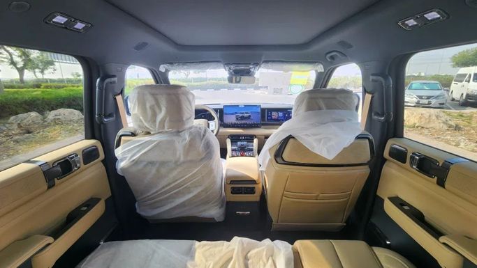 New BYD FangChengBao Leopard 5 I, 1.5 l, 2024 in Dubai by Alwan Global Cars, Black color. Other | AUTO.AE