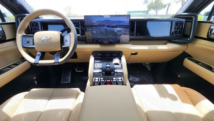 New BYD FangChengBao Leopard 5 I, 1.5 l, 2024 in Dubai by Alwan Global Cars, White color. Other | AUTO.AE