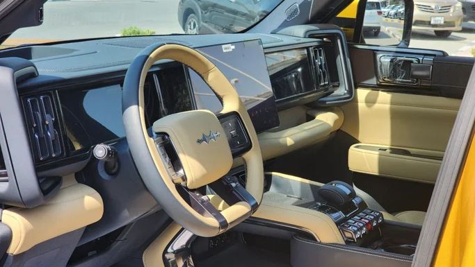 New BYD FangChengBao Leopard 5 I, 1.5 l, 2023 in Dubai by Alwan Global Cars, Golden color. Other | AUTO.AE