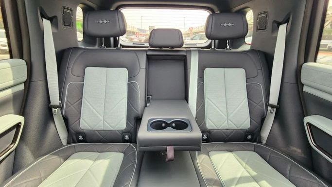 New BYD FangChengBao Leopard 5 I, 1.5 l, 2024 in Dubai by Alwan Global Cars, White color. Other | AUTO.AE
