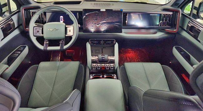 Новый BYD FangChengBao Leopard 5 I, 1.5 л, 2025 в Дубае от Gulf Motors Зеленый цвет. Китайская | AUTO.AE