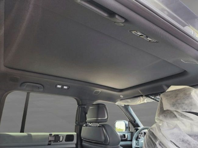 Новый BYD FangChengBao Leopard 5 I, 1.5 л, 2025 в Дубае от Gulf Motors Серебристый цвет. Китайская | AUTO.AE